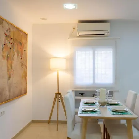 Apartment Caleta Beach Málaga Extérieur photo